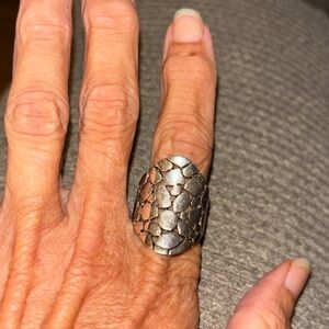 - Costume jewelry ring size 9